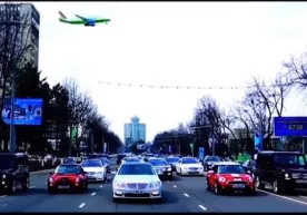 “Qarama-qarshi”: Ichki ishlar vazirligi to‘y kortejlari haqida (video) фото