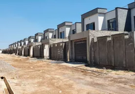 Раддия: Пул тўлаб уйини ололмаётган фуқароларнинг норозилиги “Limonaria Village”га алоқадор эмас фото