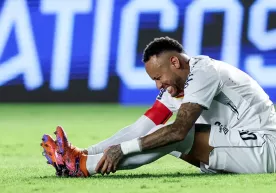 Neymar yine sakatlandı фото