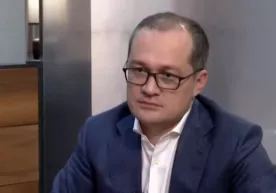 «Давлат жуда қийин танлов орасида қолганди» – Алламжонов хориждаги ватандошларнинг олиб келиниши ҳақида фото