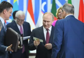 Путинга 100 миллионлик рамзий БРИКС купюраси совға қилинди фото
