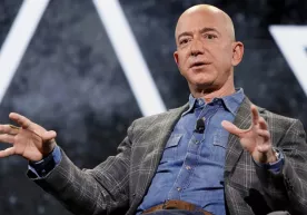 Jeff Bezos bilan birga koinotga parvoz qilish uchun chipta 28 mln dollarga sotildi фото