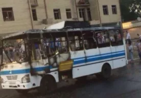 Farg‘onada avtoturargoh va avtobus yonib ketdi фото