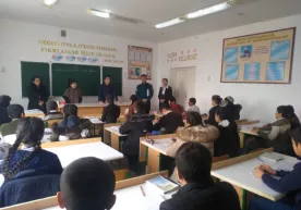 Суд ходимлари таълим даргоҳида фото