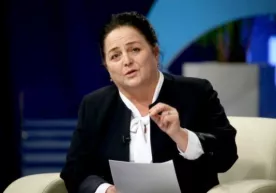 Депутат Мақсуда Ворисова карантин чоралари кучайтирилишида фуқароларни айблади фото