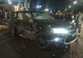 Toshkentda «Lexus» bilan to‘qnashgan «Captiva» yonib ketdi фото