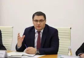 Русланбек Давлетов: «Бизда ижрочилар кам, раҳбарлар кўп» фото