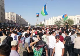 Nukus voqealari bo‘yicha huquq-tartibot idoralarining 3 nafar xodimi qamoqqa olindi фото