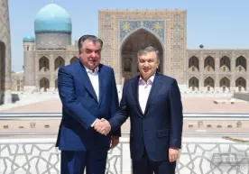 Davlat rahbarlari Registon majmuasini tomosha qildi (foto) фото