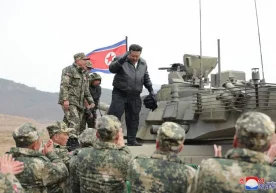 Ким Чен Ин “дунёдаги энг кучли танк”ни синовдан ўтказди (фото) фото