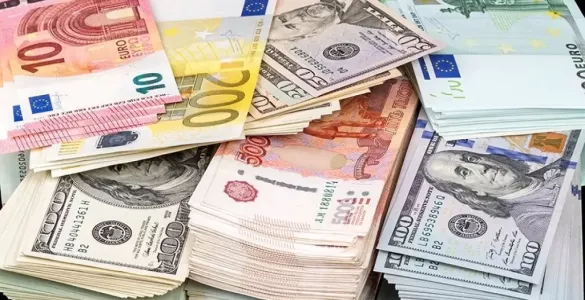 Доллар яна кўтарилди! Марказий банк 14 май учун янги курсларни эълон қилди