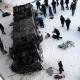 Zabaykaleda avtobus ko‘prikdan daryoga quladi, 19 kishi halok bo‘ldi (video)