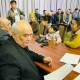 Zoir Mirzayev poraxo‘rlik haqida aytgan murojaatchidan ariza yozib berishni so‘radi