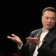 Илон Маск Tesla’ни сақлайди, лекин сиёсатни тарк этмоқчи