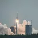 Хитой элтувчи ракетасининг бўлаклари Ҳинд океанига қулади (видео)