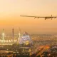 Қуёш батареяларида ишловчи самолёт дунё бўйлаб илк саёҳатини бошлади