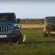 Defender, G-Class ва Jeep Wrangler ўзаро арқон тортишди (видео)