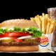 “Burger King” kompaniyasi rossiyalik ayollarni futbolchilardan homilador bo‘lishga chaqirdi