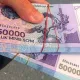 Сентябрдан бошлаб айрим педагог ходимлар маошига 100 фоиз миқдорида ойлик устама тўланади