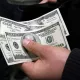 Ўзбекистонда коррупция чуқур илдиз отган. Асосий сабаблардан бири...