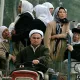 Хитой: Уйғурлар паспортларини “сақлаш учун” мажбуран полицияга топширишмоқда