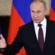 ОАВ ва экспертлар Путиннинг ШҲТ саммитидаги учрашувлари ҳақида