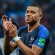 Килиан Мбаппе: «Буюк футболчи бўлиш шарти - чин инсонийлик...»