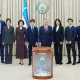 Президентликка номзод Шавкат Мирзиёев оила аъзолари билан сайловда овоз берди (фото)