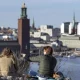 Швециянинг бош эпидемиологи карантиндан воз кечиш хато бўлганини тан олди