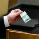 Ekspert: «Virus blokator organizmga havo-tomchi yo‘llari va teri orqali viruslarni kirib kelishidan to‘liq himoya qila olmaydi»