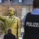 Germaniyada Erdoʻgʻanga haykal oʻrnatildi va koʻp oʻtmay olib tashlandi