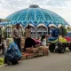 «Кечки бозор, тепки бозор». Нега бозор атрофида кўча савдоси авж олган?