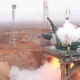 Россия 18 та мамлакат сунъий йўлдошлари ортилган «Союз» ракетасини учирди (видео)