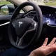 Tesla автопилоти ҳайдовчининг ўлимига айбдор эмас деб топилди