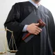 Судьялар олий кенгаши қарори билан бир нечта судья «формасидан айрилди»
