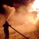 Урушнинг 13-куни: Россия Украинанинг нефть омборига зарба берди. Украиналиклар сафига қўшни давлатлардан кўнгиллилар келиб қўшилмоқда