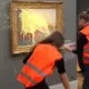 Germaniyada Klod Monening «Pichan g‘arami» kartinasiga pyure sepib yuborishdi (video)
