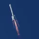 Blue Origin kapsulasi kosmosga turistik parvozni muvaffaqiyatli amalga oshirdi