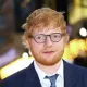 Britaniyalik xonanda Ed Shiran telefondan foydalanmaslikka qaror qildi