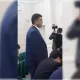 Собиқ ҳоким ўринбосарини журналистлар ташқарида саволларга тутишди. Жавоб эса...(видео ва аудио)