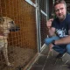 Британиялик собиқ ҳарбий Кобулдан 200 та ит ва мушукларисиз кетишни истамаяпти