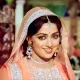 Dharmendraga turmushga chiqish uchun Islomni qabul qilgan Hema Malini hayoti qanday kechdi?