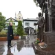 Шавкат Мирзиёев Москвадаги Ислом Каримов хиёбонига борди (фото)