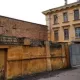 Rossiyaliklar Xersondan chekinayotganida tergov izolyatori darvozalarini ochib ketgan. Yuzlab mahbuslar ozodlikka chiqqan