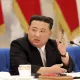 Ким Чен Ин ўзини ўлдираётганлар сони кескин ошгани юзасидан махфий йиғилиш ўтказди