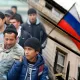 Россияга қўлланаётган санкциялар Ўзбекистон иқтисодиёти ва мигрантлар даромадига қандай таъсир қилади?