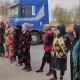 Бухорода бир гуруҳ аёллар йўлни тўсиб қўйди