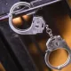 Ярим тунда аёли билан машина ичида ўтирган “участкавой”ни пичоқлаб ўлдирган эркак 14,5 йилга қамалди