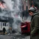 Украинадаги урушнинг 287-куни: Мариупол ва Запорижжядаги вайроналар, Бахмутдаги ёнғинлар (фото)