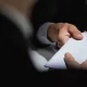 Андижонда суд раиси қўлга олинди: 30 минг долларлик пора операцияси фош этилди